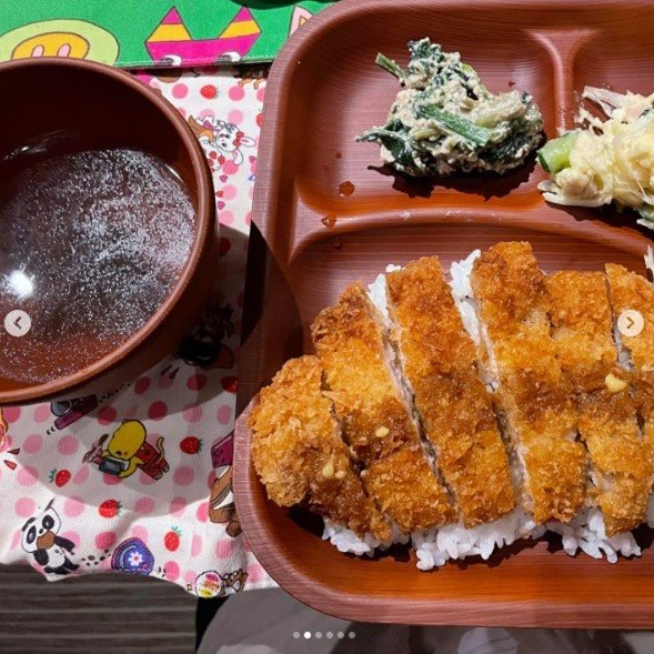 こども食堂　虹色プレイス1.jpg
